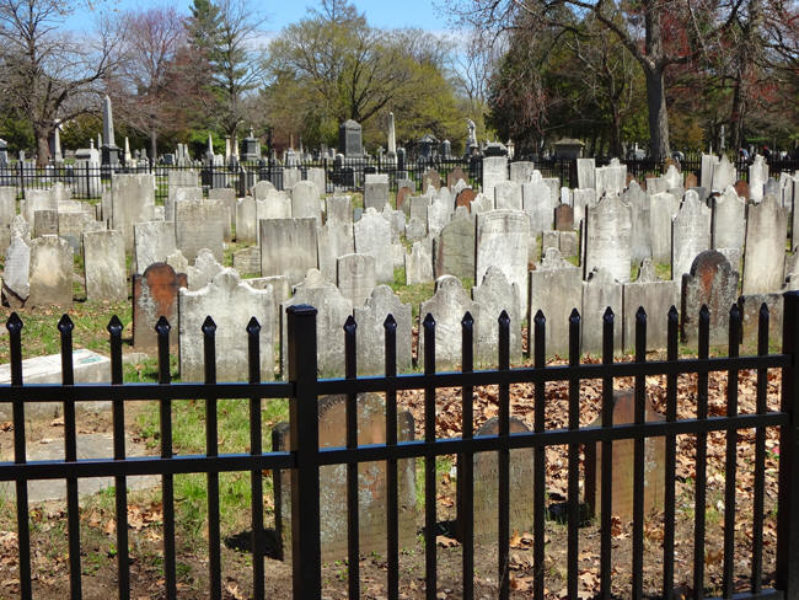 Some of the oldest graves at Vale dating back to the early 18th century.